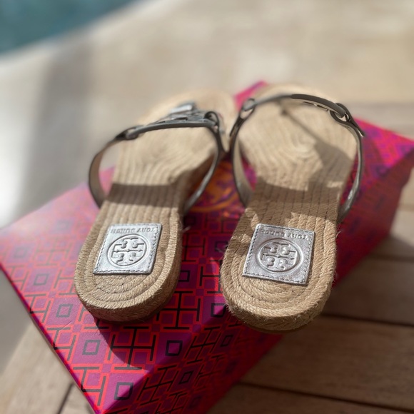 Tory Burch Flats - Picture 5 of 5